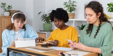 Navigating the US College Application Process: Expert Advice - Cover Image
