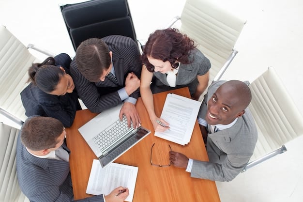 Insurance in Financial Planning: A 2025 Review for US Residents