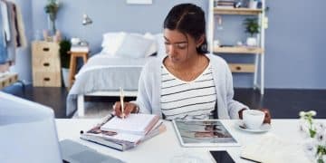 Master the 50/30/20 Budget: A US Savings Guide - Cover Image