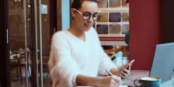 Money Management for Freelancers: Tips for Handling Irregular Income - Cover Image